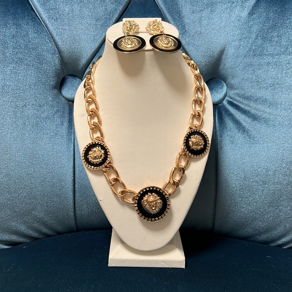 Designer inspired necklace and earrings set